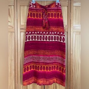 Super FUN and FLIRTY long, vibrant skirt.